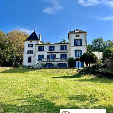 Richard Lequet Domaine Gastronomique Du Val D Atur Hotell Boulazac Isle Manoire Exteriör bild