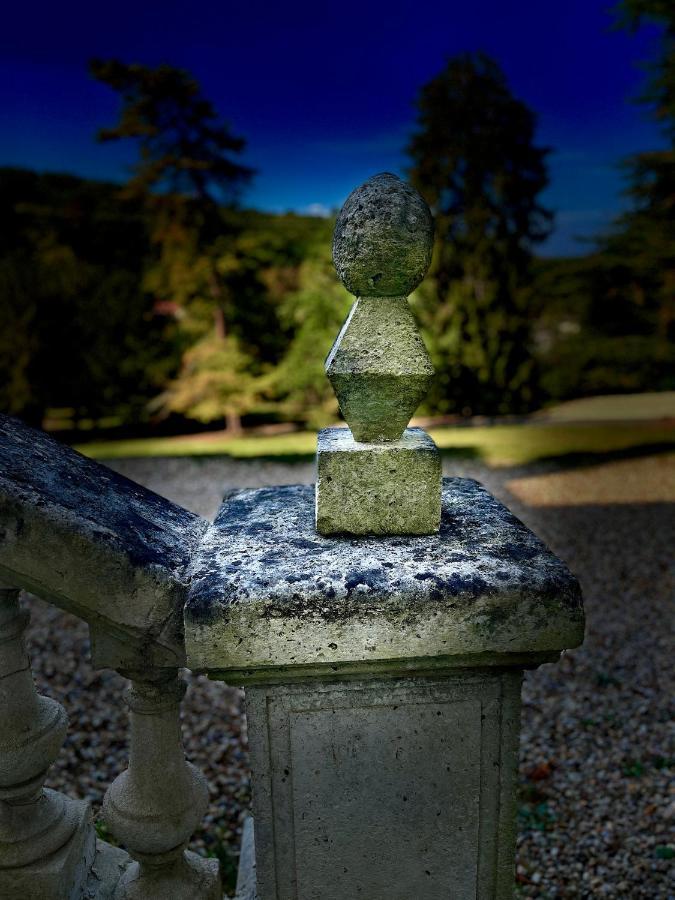 Richard Lequet Domaine Gastronomique Du Val D Atur Hotell Boulazac Isle Manoire Exteriör bild
