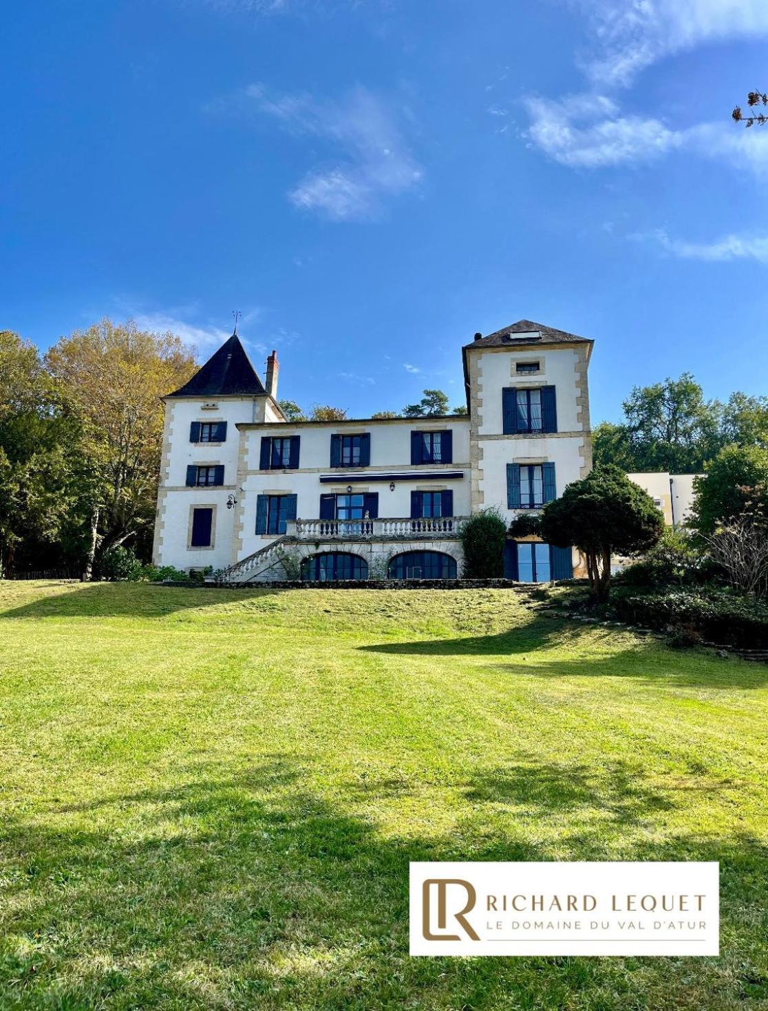 Richard Lequet Domaine Gastronomique Du Val D Atur Hotell Boulazac Isle Manoire Exteriör bild